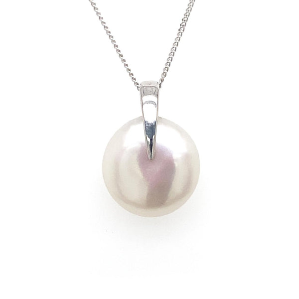  	9ct White Gold Freshwater Pearl Pendant