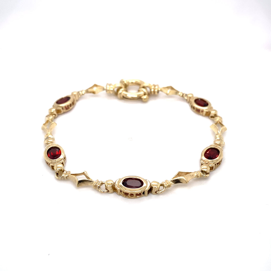 9ct Gold Garnet Fancy Link Bracelt