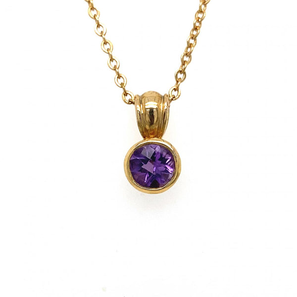 9ct Yellow Gold Bezel Set Round Amethyst Pendant