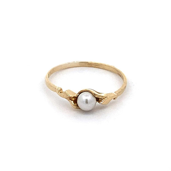 9ct Yellow Gold 4.5mm Cultured Pearl Ring