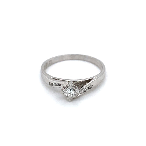 9ct White Gold Princess Cut Diamond Ring