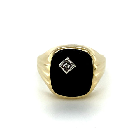 9ct Yellow Gold Black Onyx Diamond Gents Ring