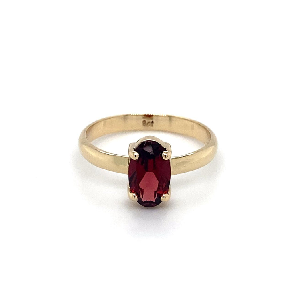 9ct Yellow Gold Oval Garnet Ring