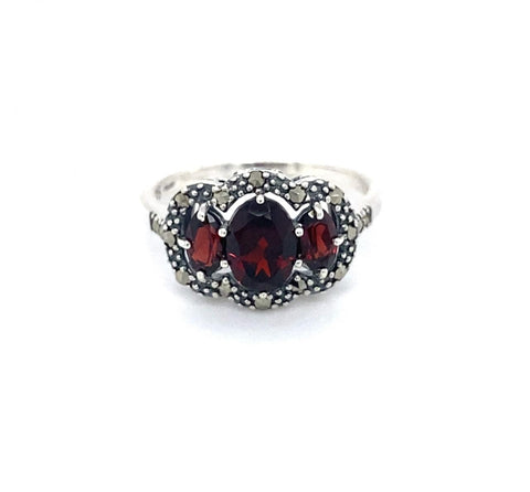 Silver Marcasite Oval Garnet Ring
