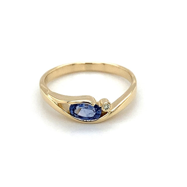 9ct Yellow Gold Ceylon Sapphire And Diamond Ring 