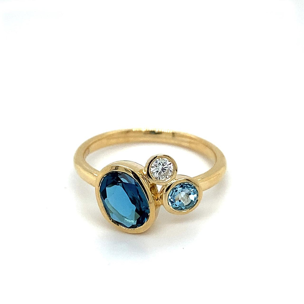 9ct Yellow Gold, London Blue, Light Blue Topaz and Lab grown Diamond bezel set Ring Size N1/2