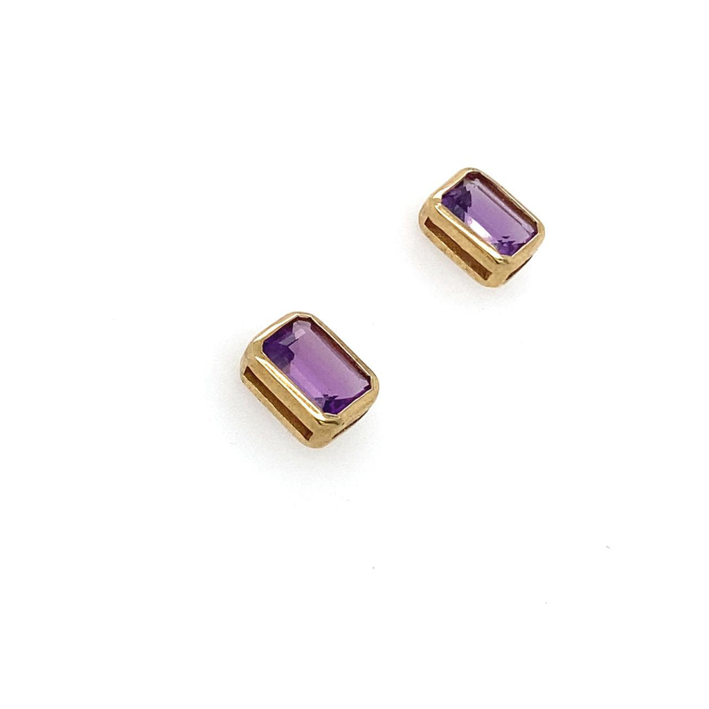 9ct Yellow Gold Emerald Cut Amethyst Stud Earrings 